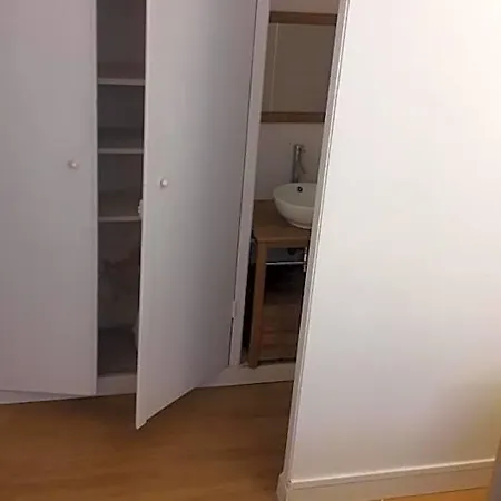 Chez Lalis شقة *
